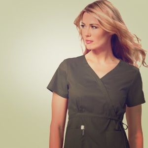 Koi scrub set LARGE olive green